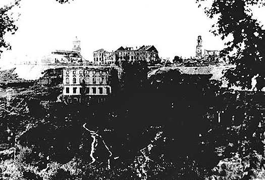 Каменец-Подольский. Руины. Синагога и руины Старого города
